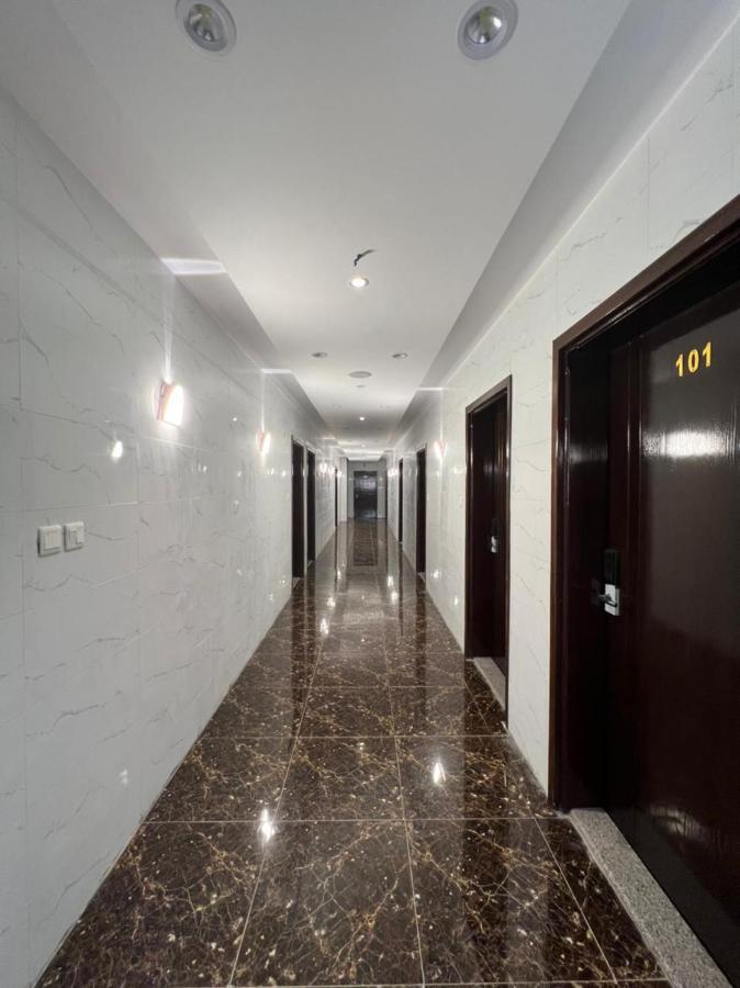 أجنحة عبدالعزيز للوحدات السكنية Apartment *